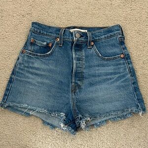 levi denim shorts